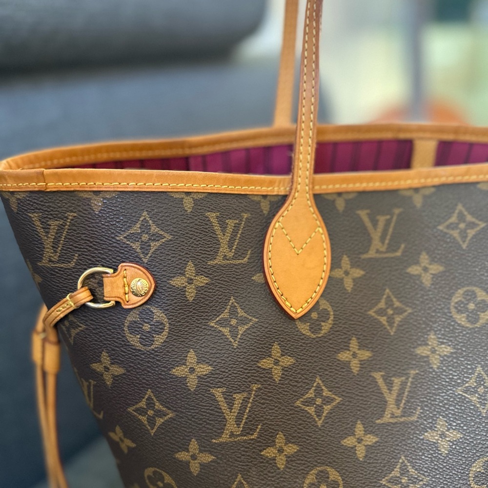 Authentic Louis Vuitton Neverfull MM - Picture 14 of 15